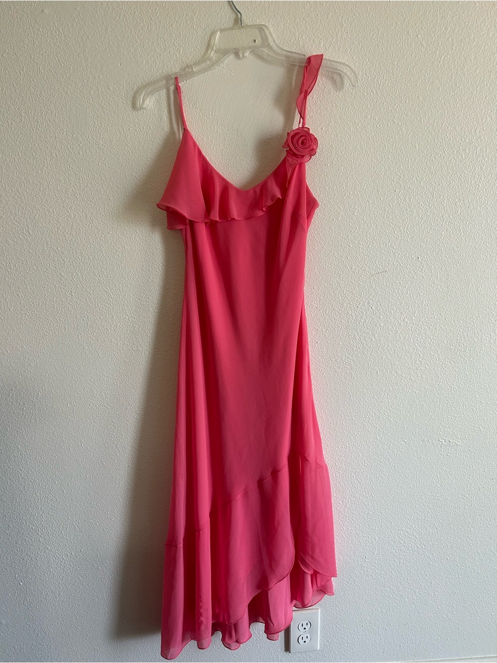 Aritzia Wilfred Engage Dress in Dreamhouse Pink